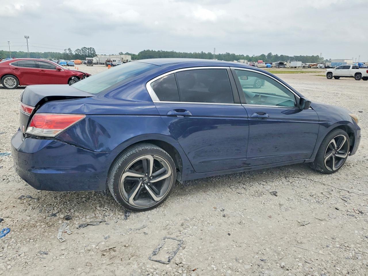 2012 Honda Accord Lx - Фото 3