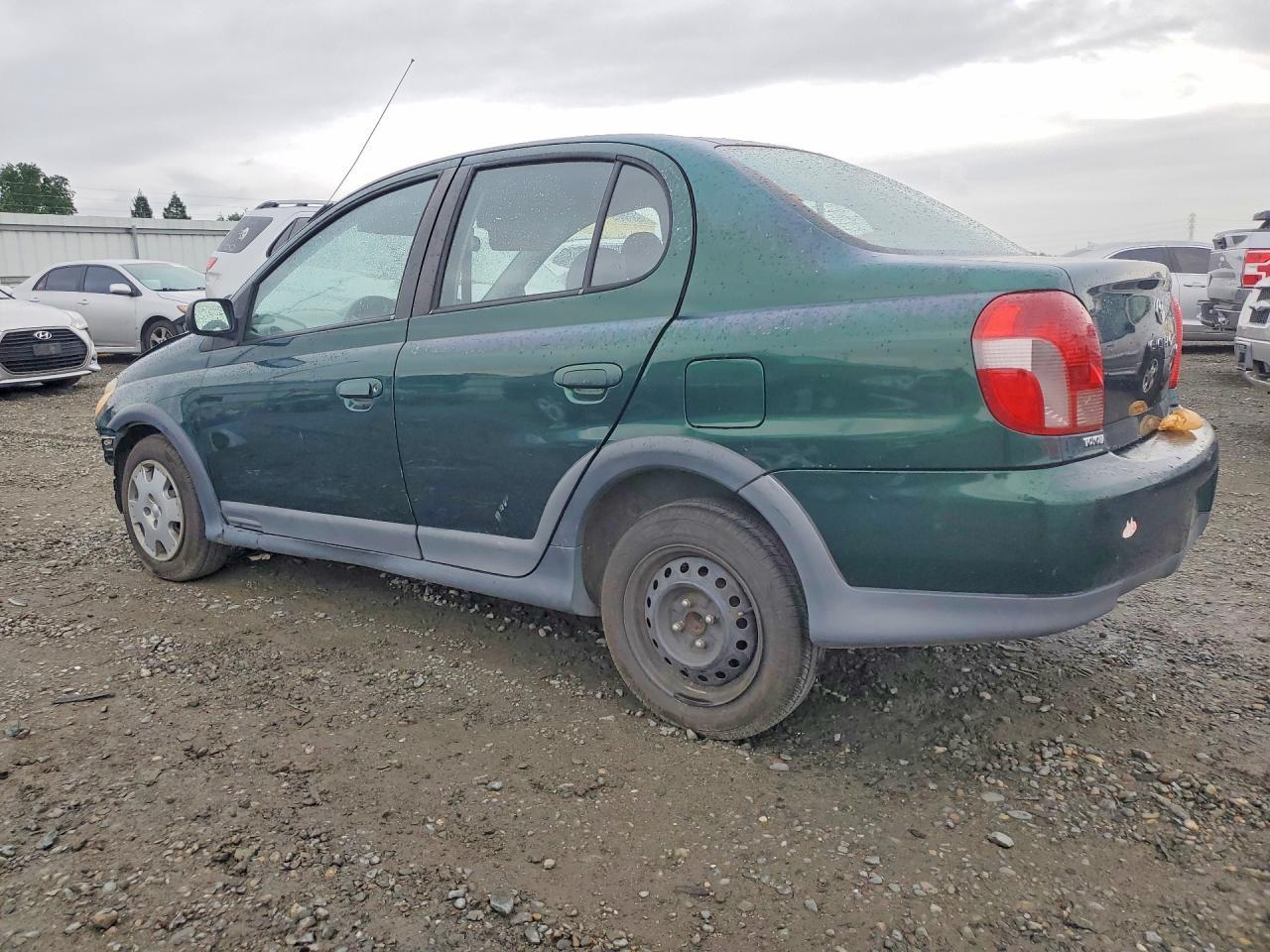 2000 Toyota Echo Base - Image 2
