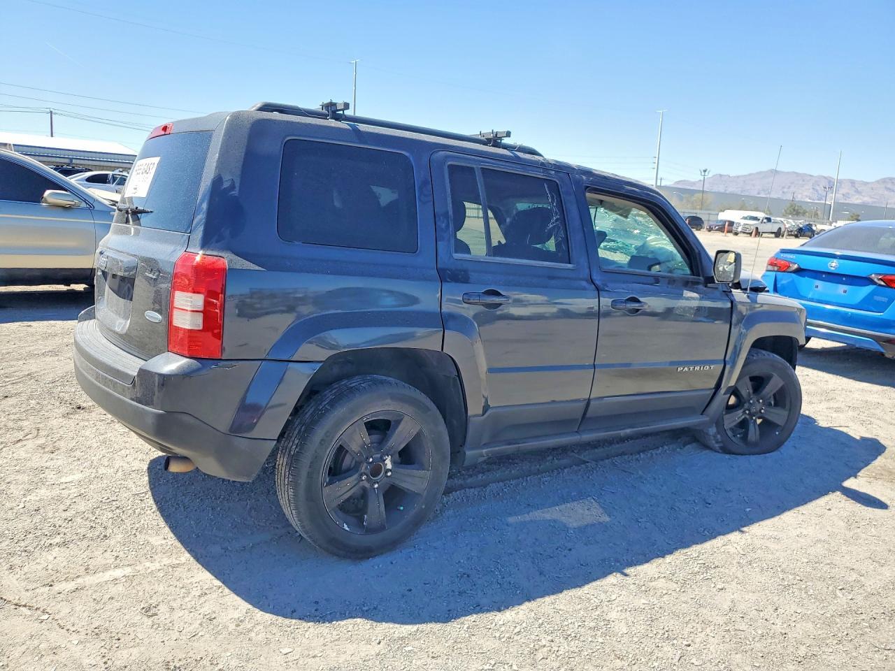 2014 Jeep Patriot Latitude - Фото 3