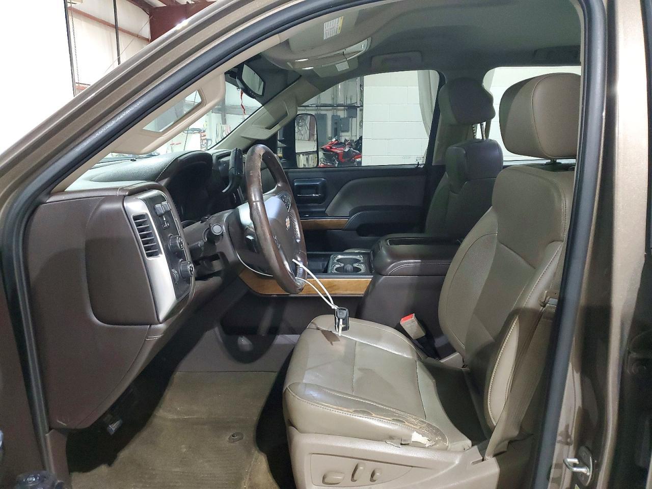 2015 Chevrolet Silverado K2500 Heavy Duty Ltz - Image 7