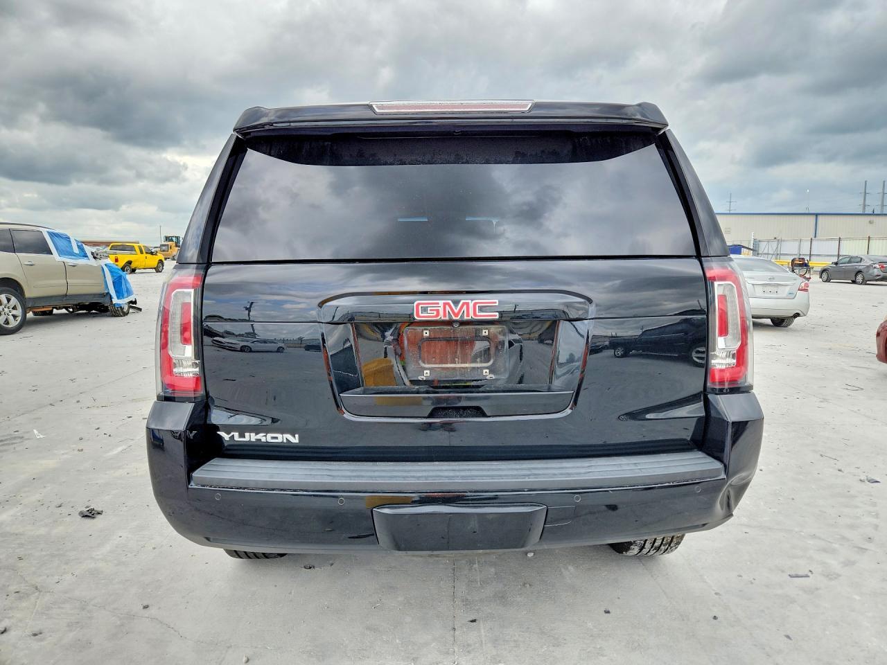 2019 GMC Yukon Slt - Фото 6
