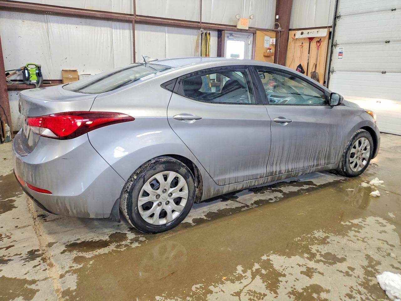2016 Hyundai Elantra Se - Image 3