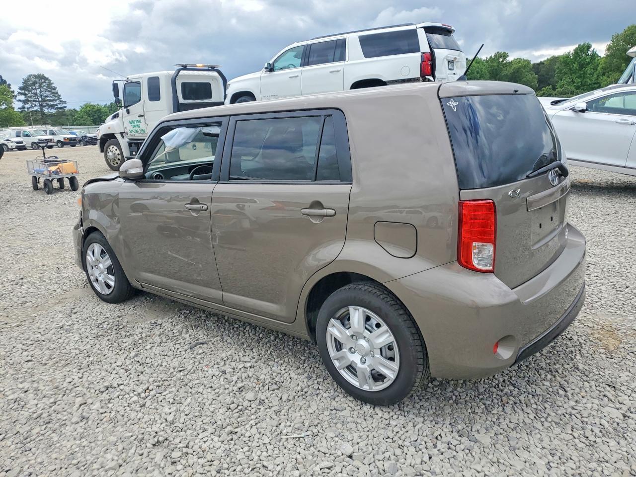 2015 Scion Xb Base - Image 2