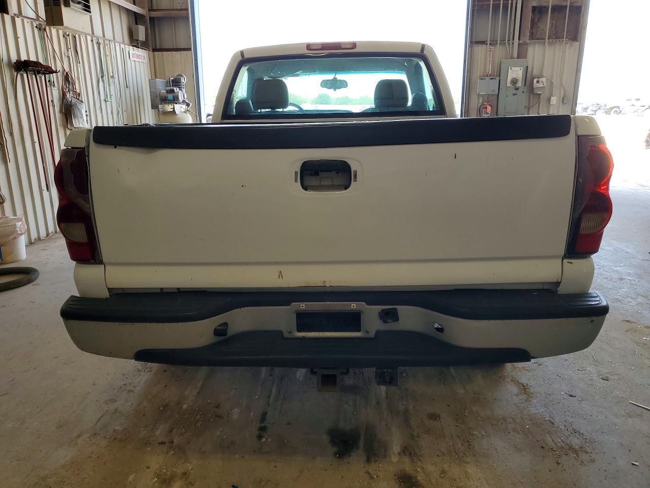 2005 Chevrolet Silverado C1500 - Фото 6