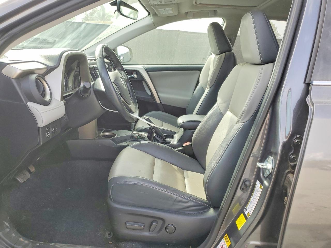 2015 Toyota Rav4 Limited - Image 7