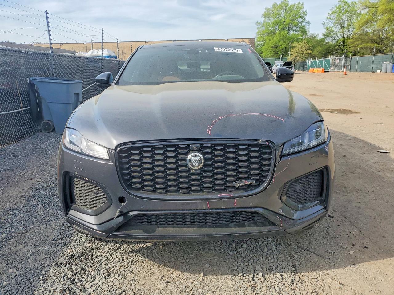 2025 Jaguar F-Pace R-Dynamic S - Image 5