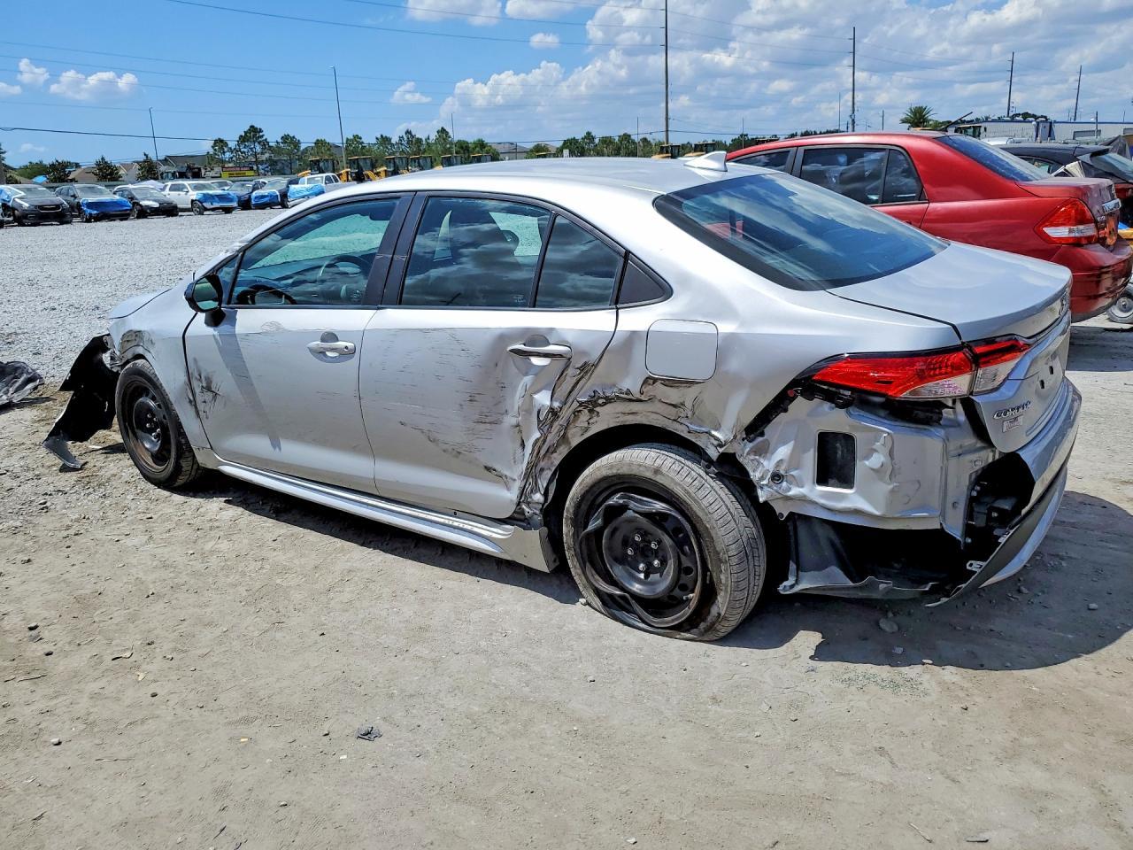 2022 Toyota Corolla Le - Фото 2