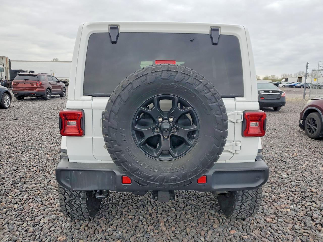 2019 Jeep Wrangler Unlimited Sahara - Фото 6