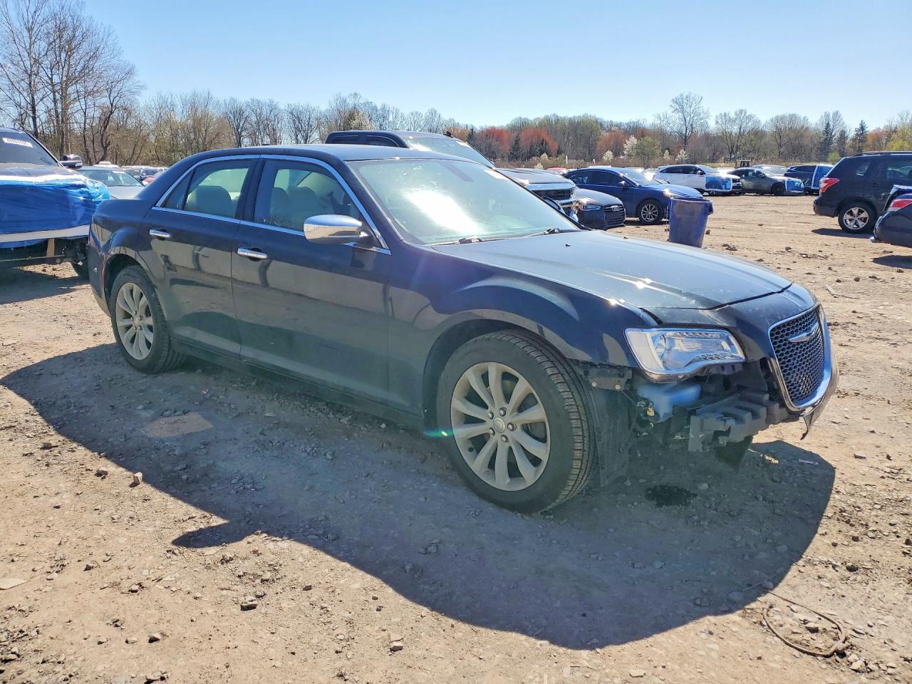 2016 Chrysler 300 Limited - Фото 4