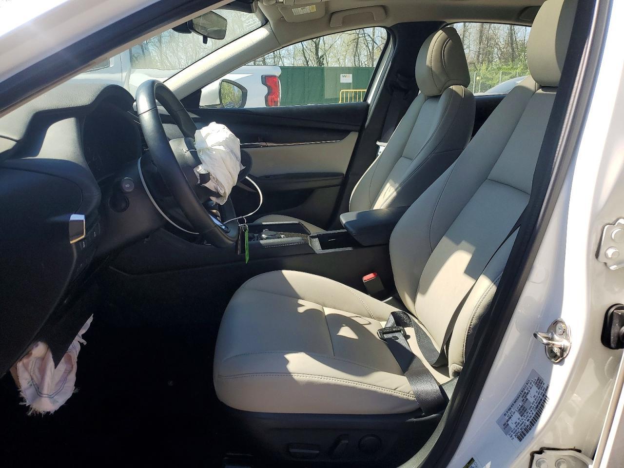 2022 Mazda 3 Preferred - Фото 7