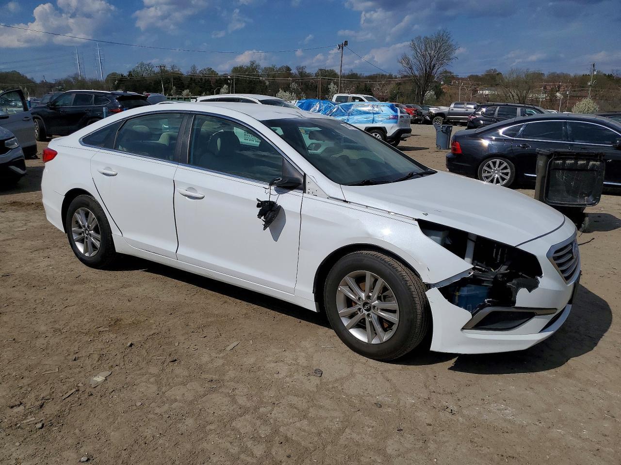 2016 Hyundai Sonata Se - Image 4