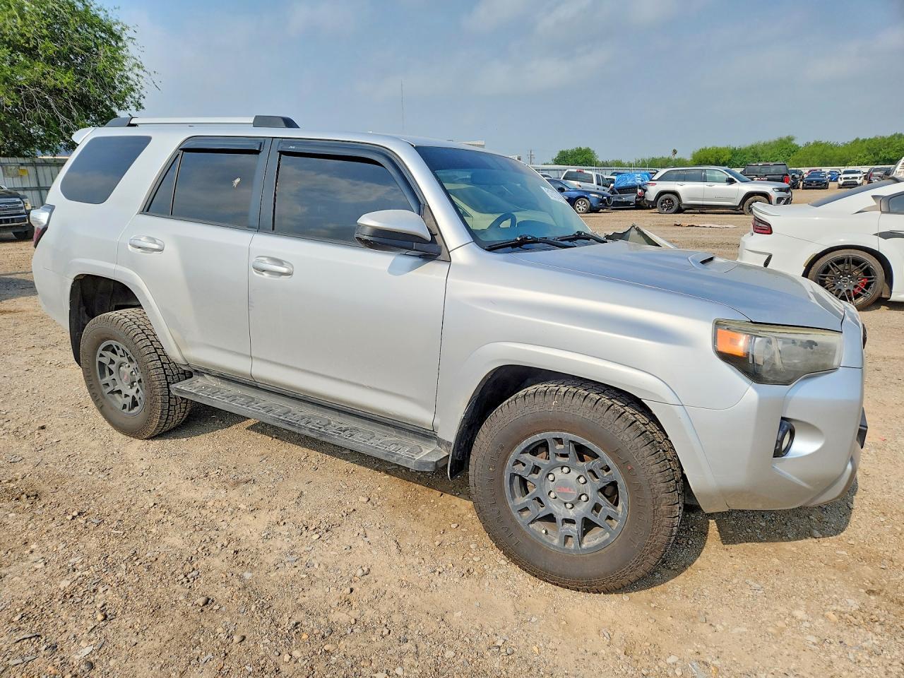 2016 Toyota 4Runner Trail - Фото 4
