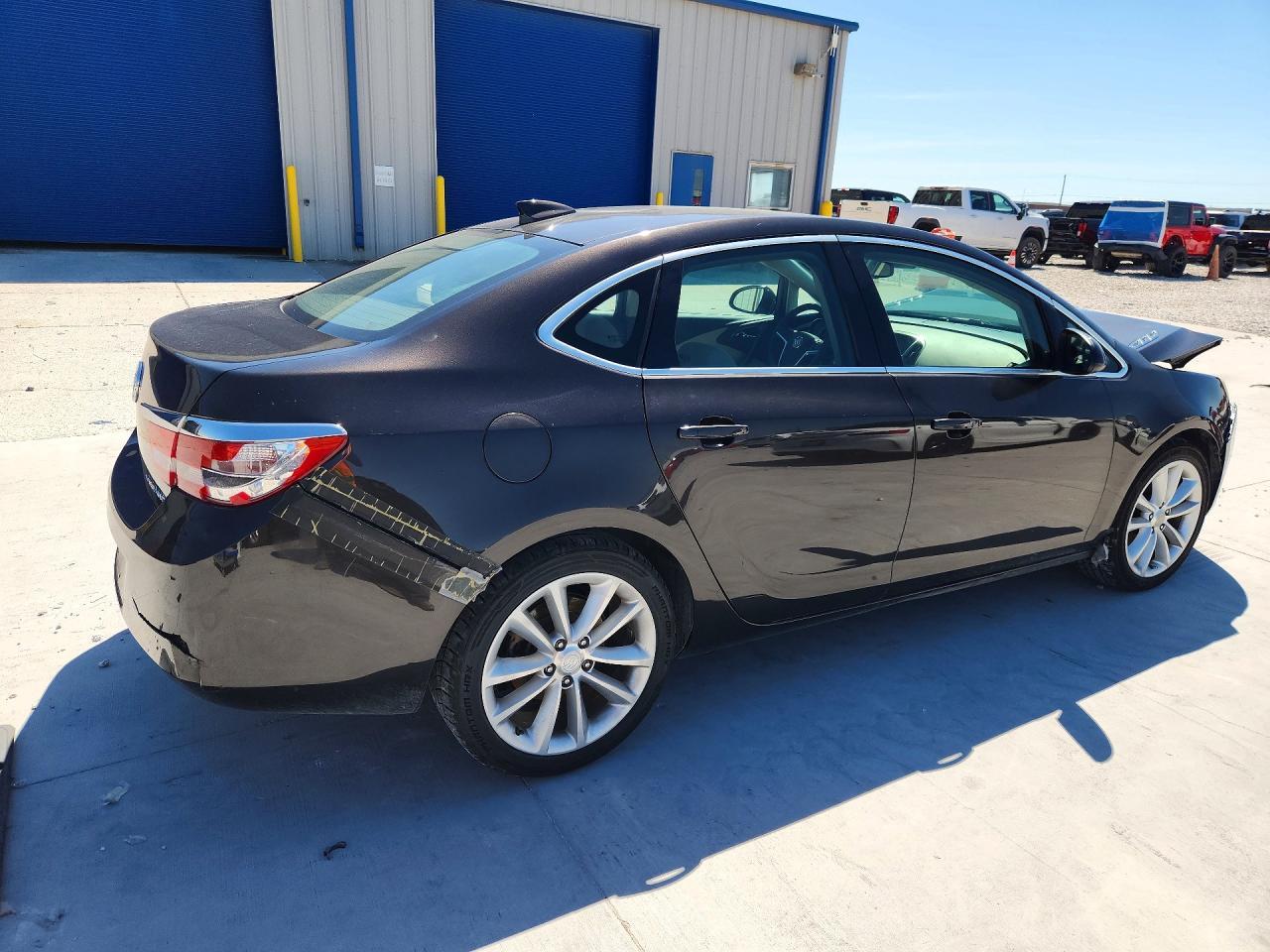 2015 Buick Verano - Image 3