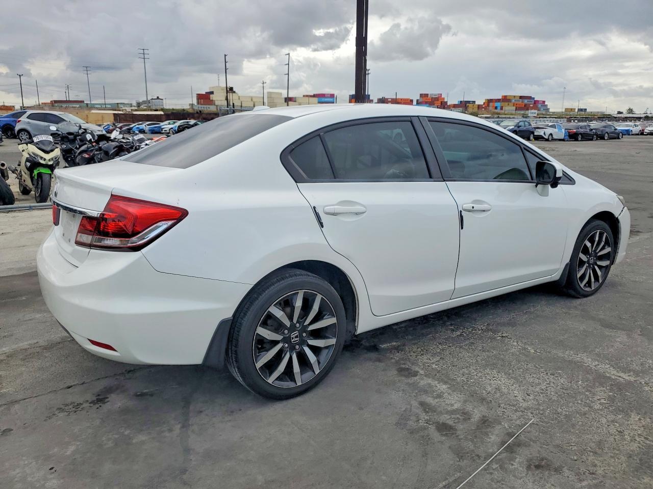 2015 Honda Civic - Фото 3