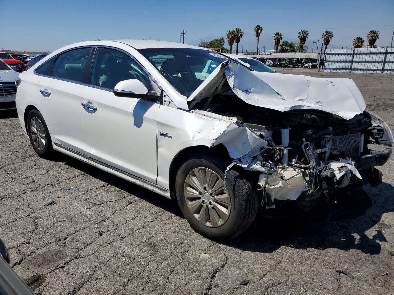 2016 Hyundai Sonata Hybrid Se - Image 4