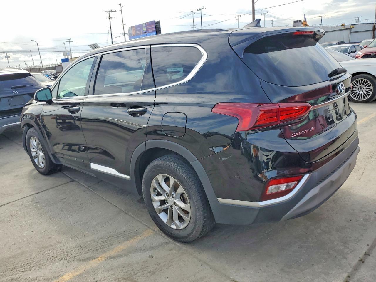 2020 Hyundai Santa Fe Sel - Фото 2