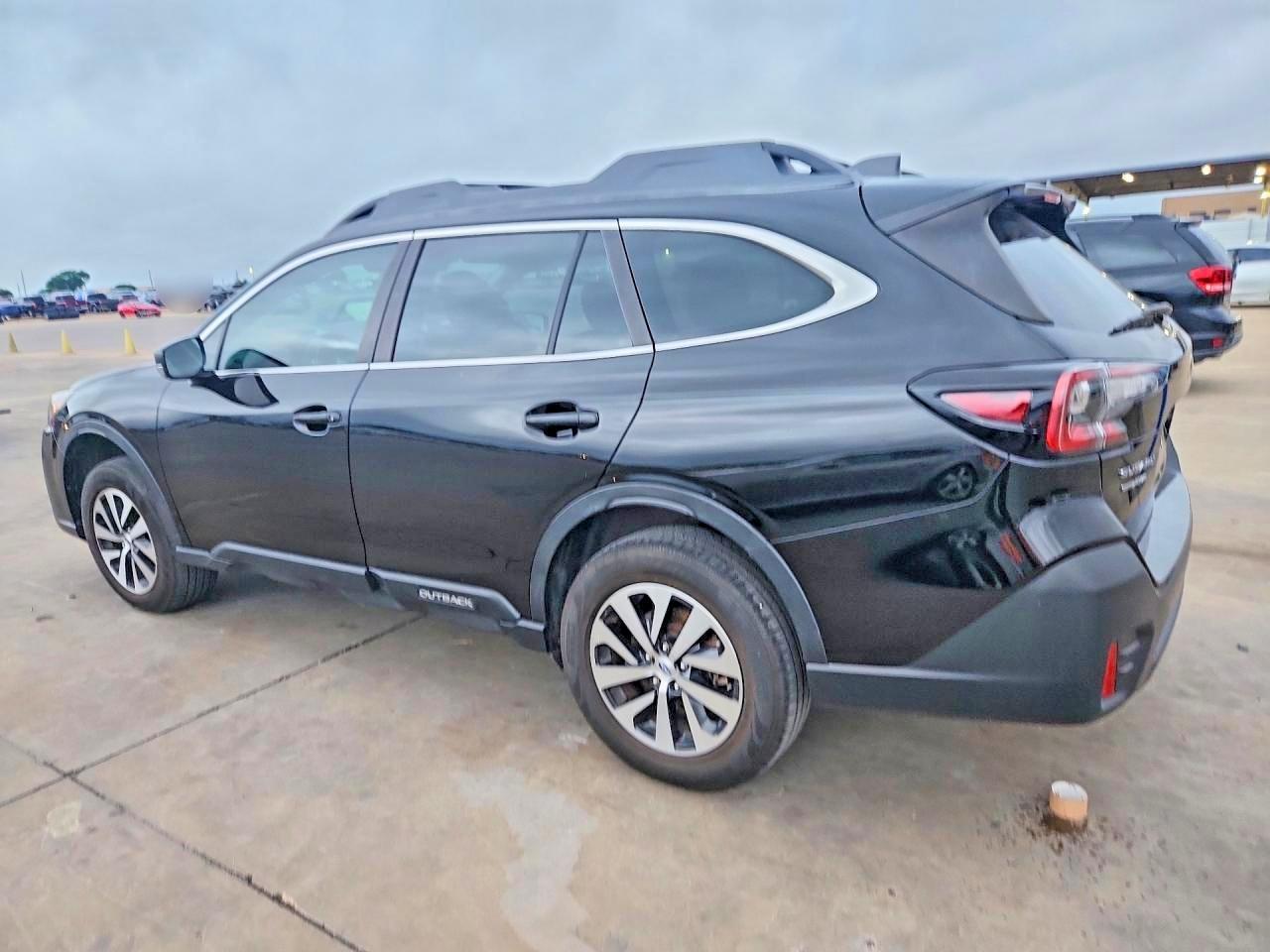 2021 Subaru Outback - Фото 2