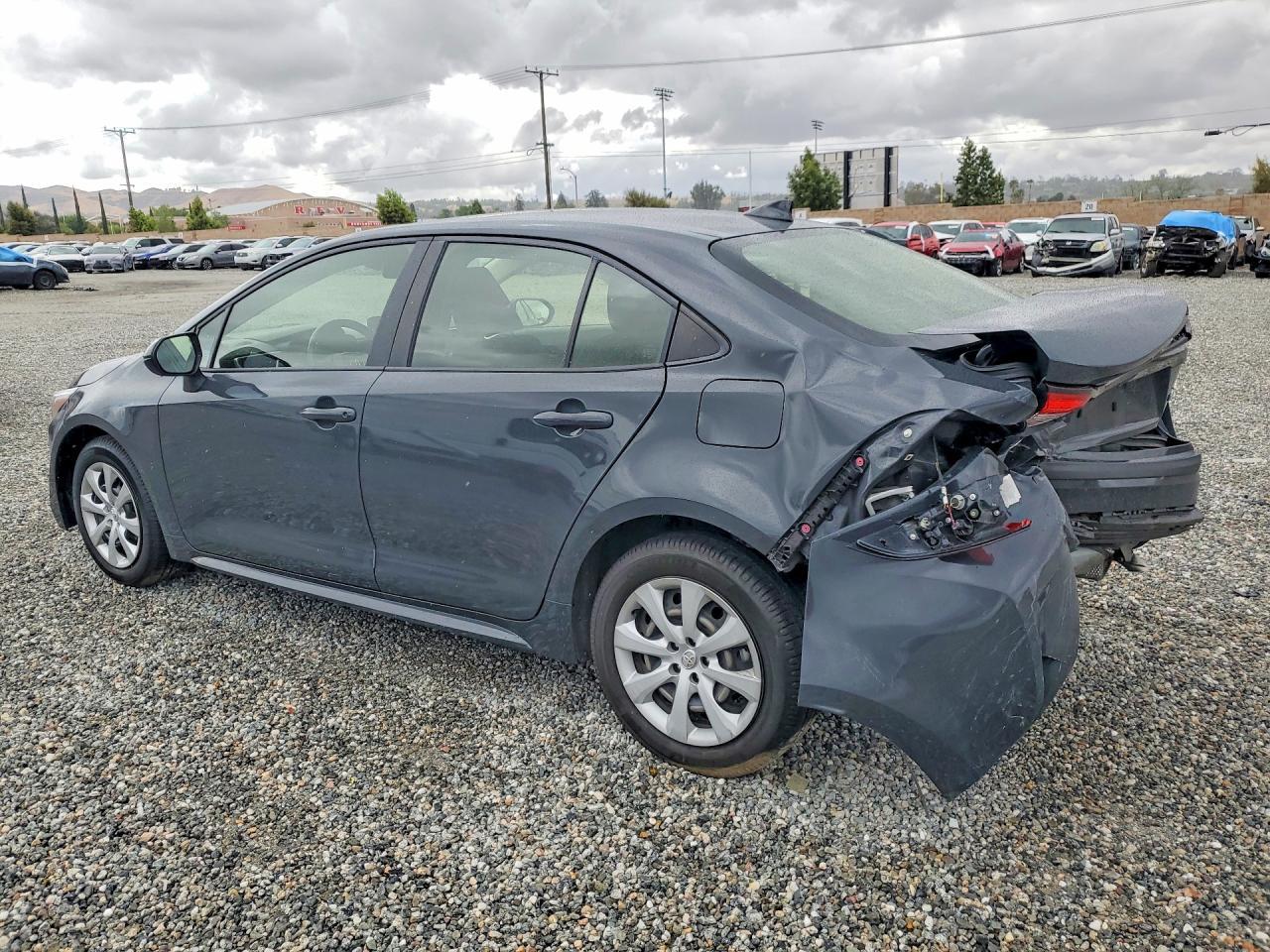 2023 Toyota Corolla Hybrid Le - Image 2