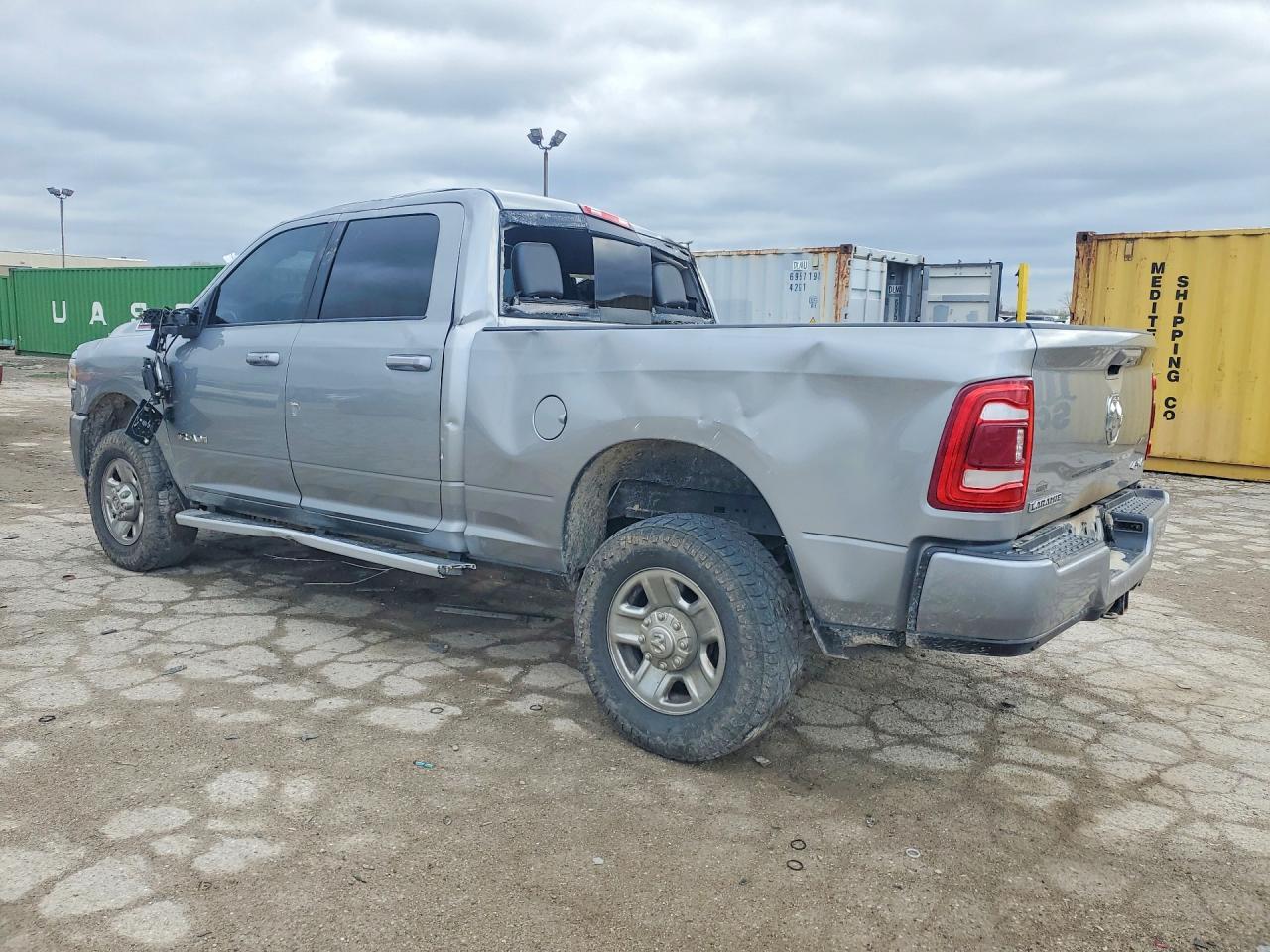 2024 Ram 2500 Laramie - Фото 2