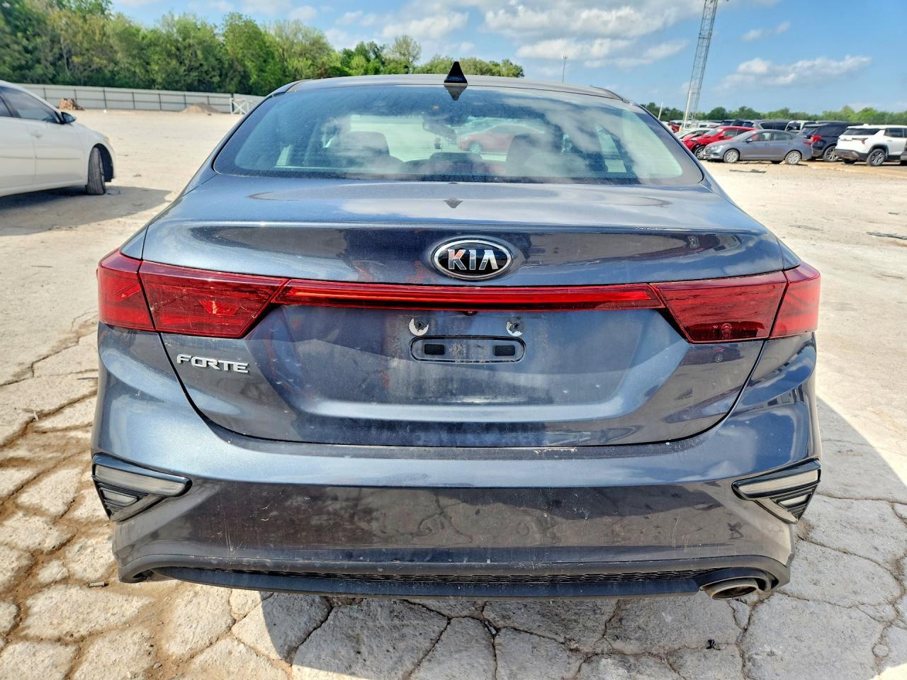2021 Kia Forte Lxs - Фото 6