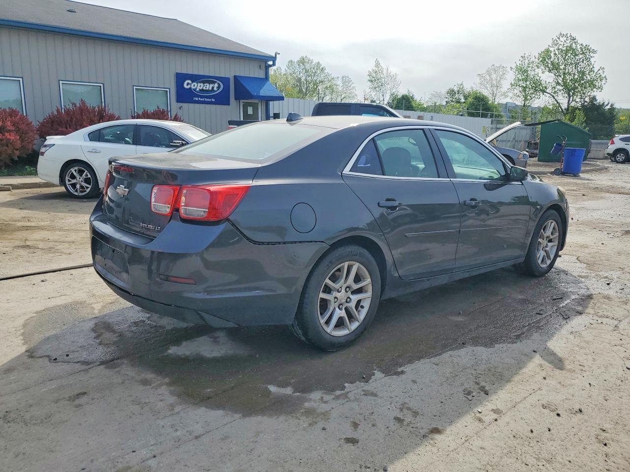 2014 Chevrolet Malibu 1Lt - Image 3