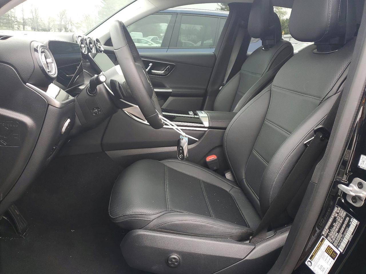 2025 Mercedes-Benz Glc Coupe 300 4Matic - Image 7