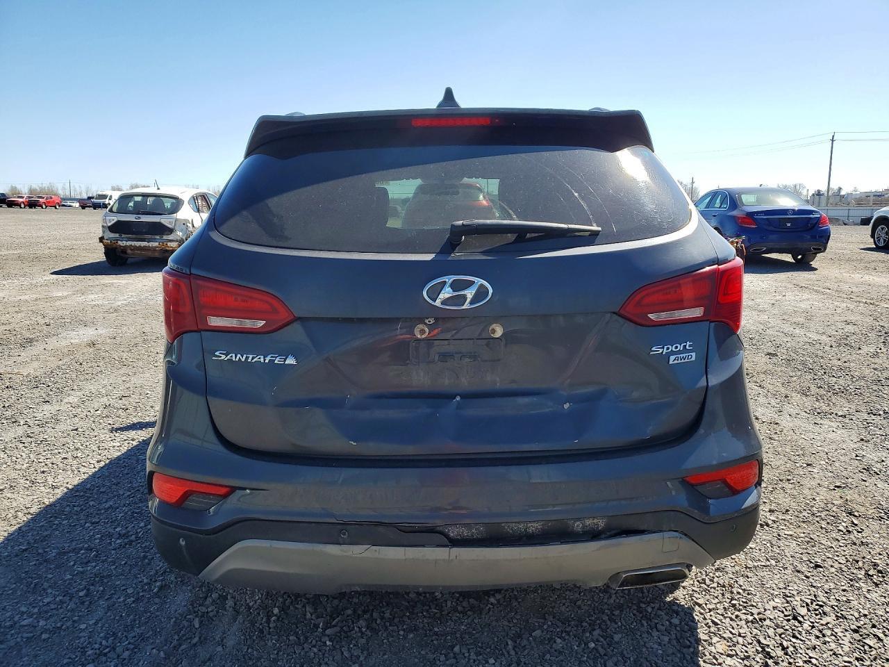 2017 Hyundai Santa Fe Sport 2.4L - Image 6
