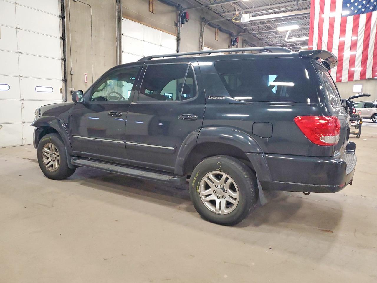 2005 Toyota Sequoia Limited - Фото 2