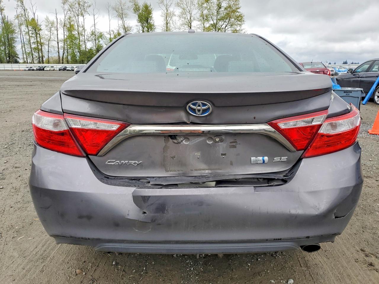 2016 Toyota Camry Hybrid Se - Фото 6