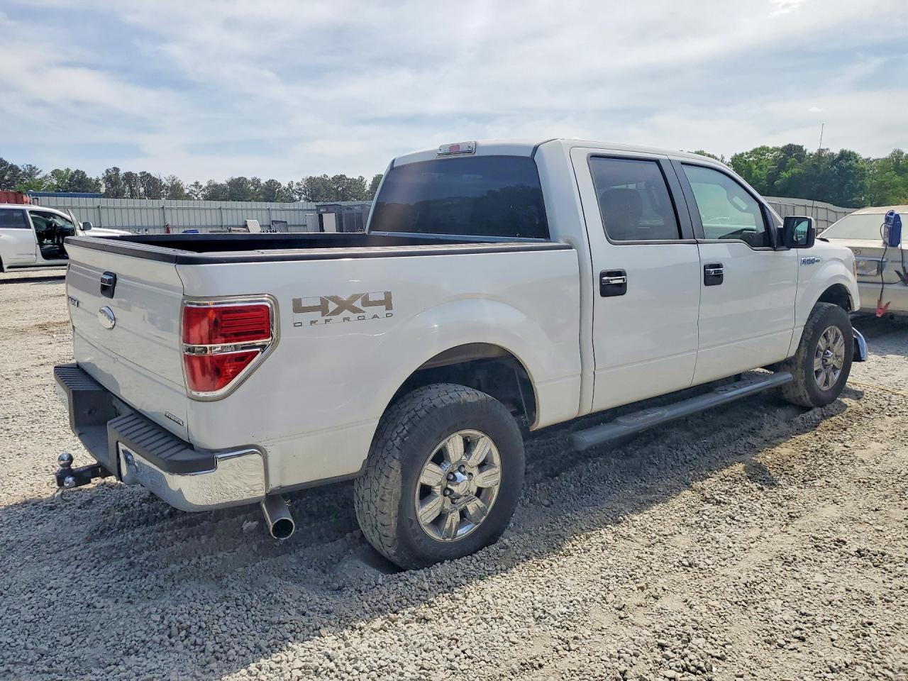 2011 Ford F150 Supercrew - Фото 3