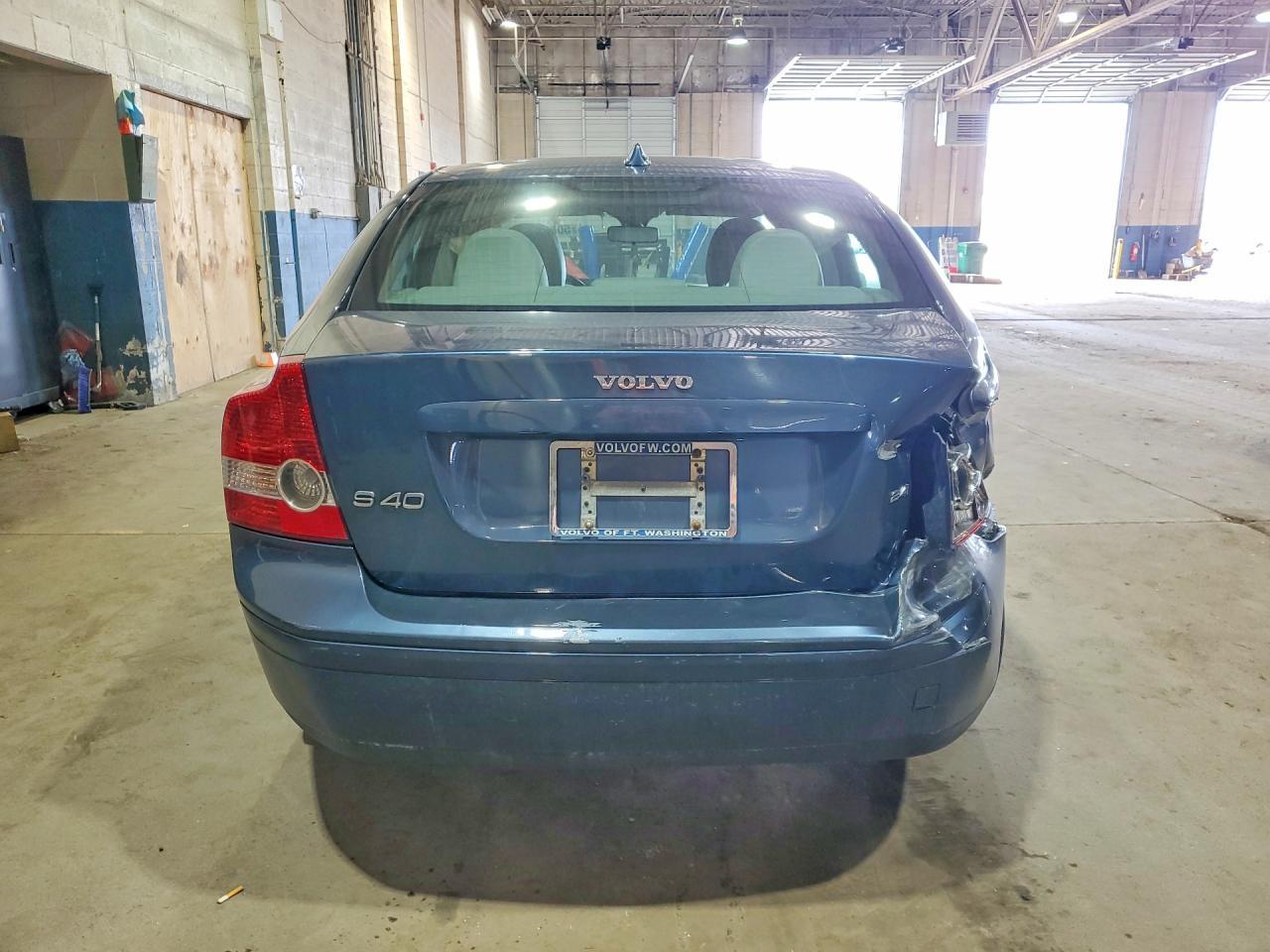 2006 Volvo S40 2.4I - Фото 6