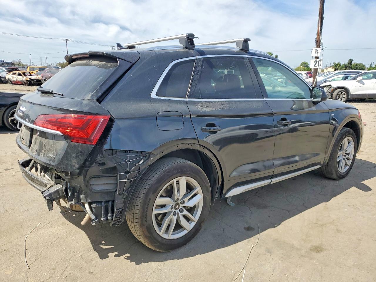 2022 Audi Q5 Premium 45 - Image 3