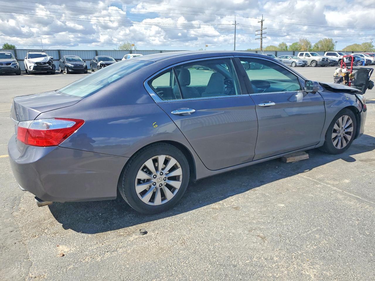2013 Honda Accord - Image 3