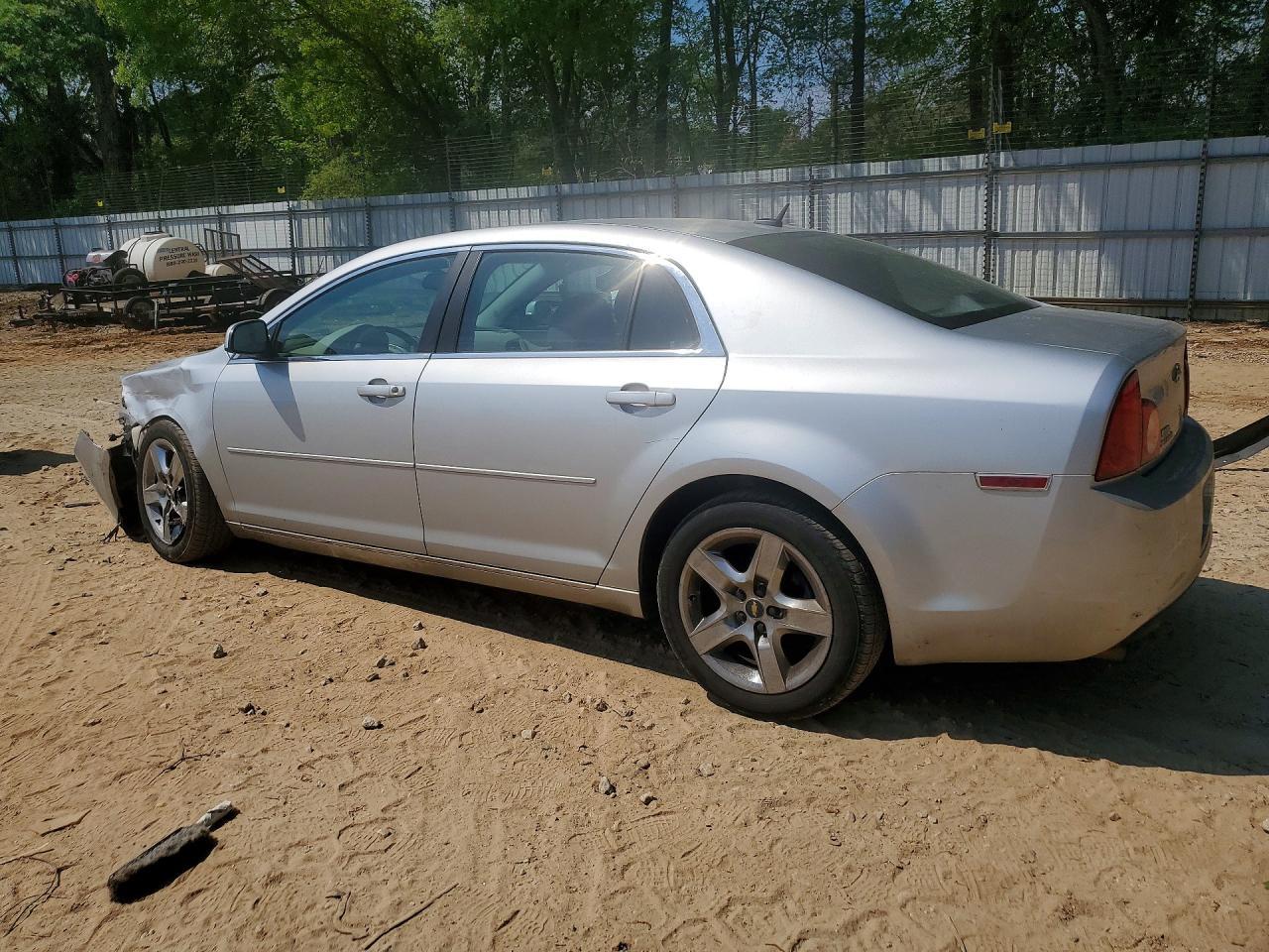2010 Chevrolet Malibu 1Lt - Фото 2
