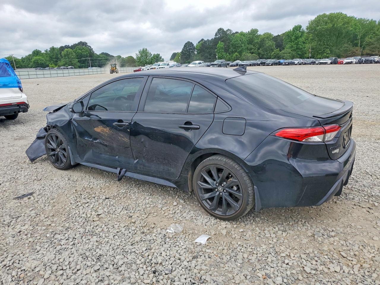 2024 Toyota Corolla Se - Фото 2