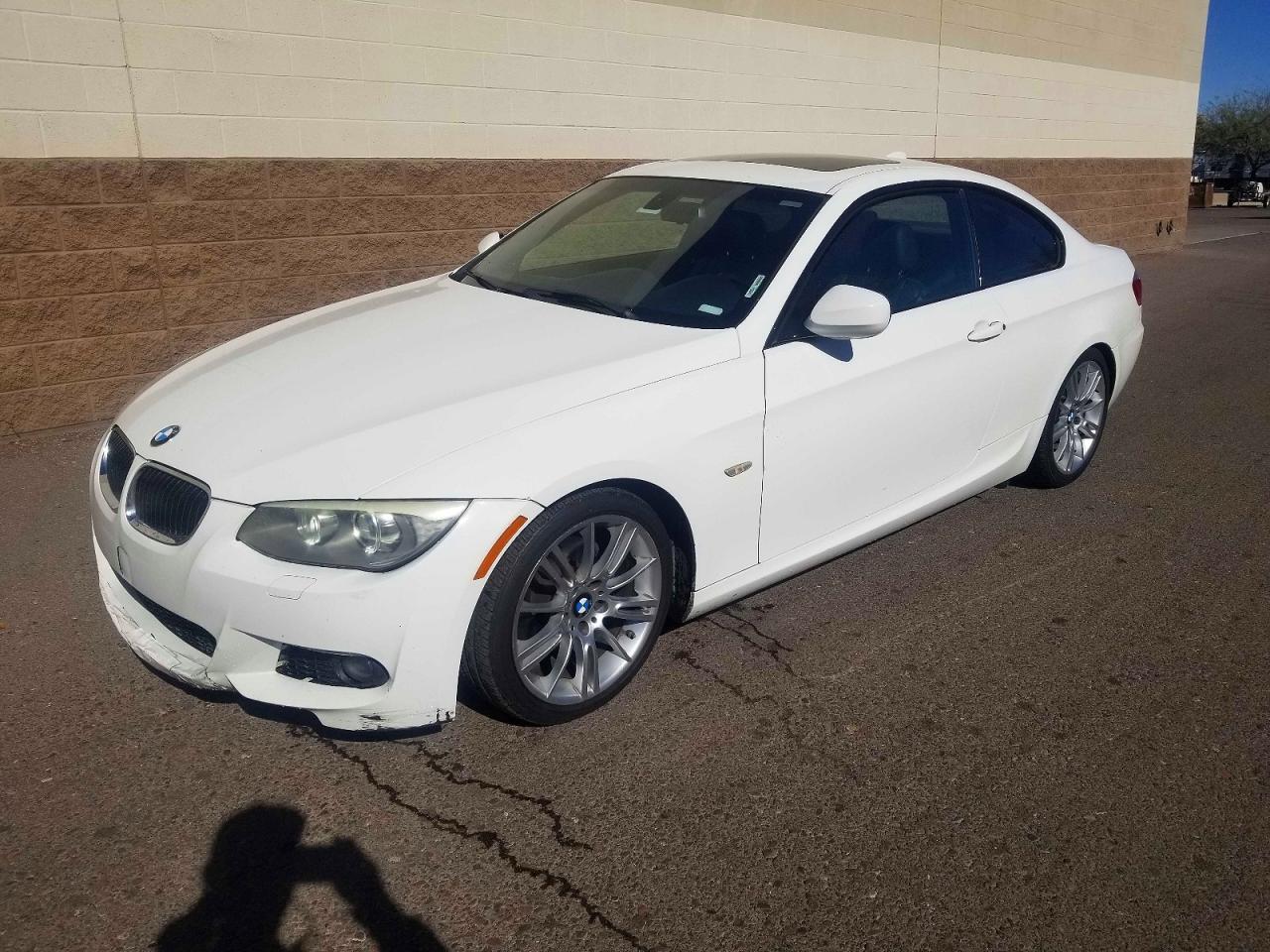 2011 BMW 328 I Sulev - Image 2