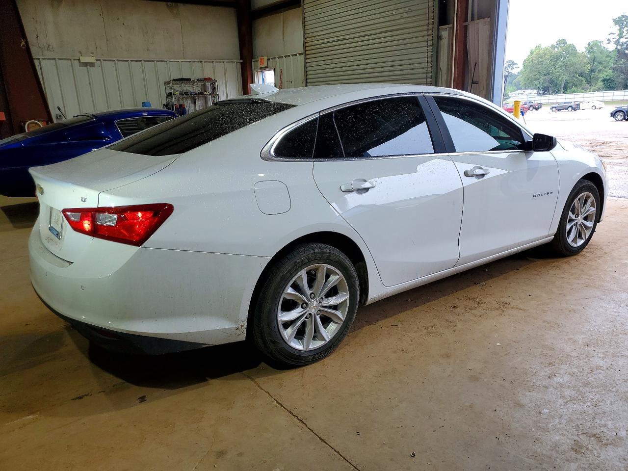 2025 Chevrolet Malibu Lt - Фото 3