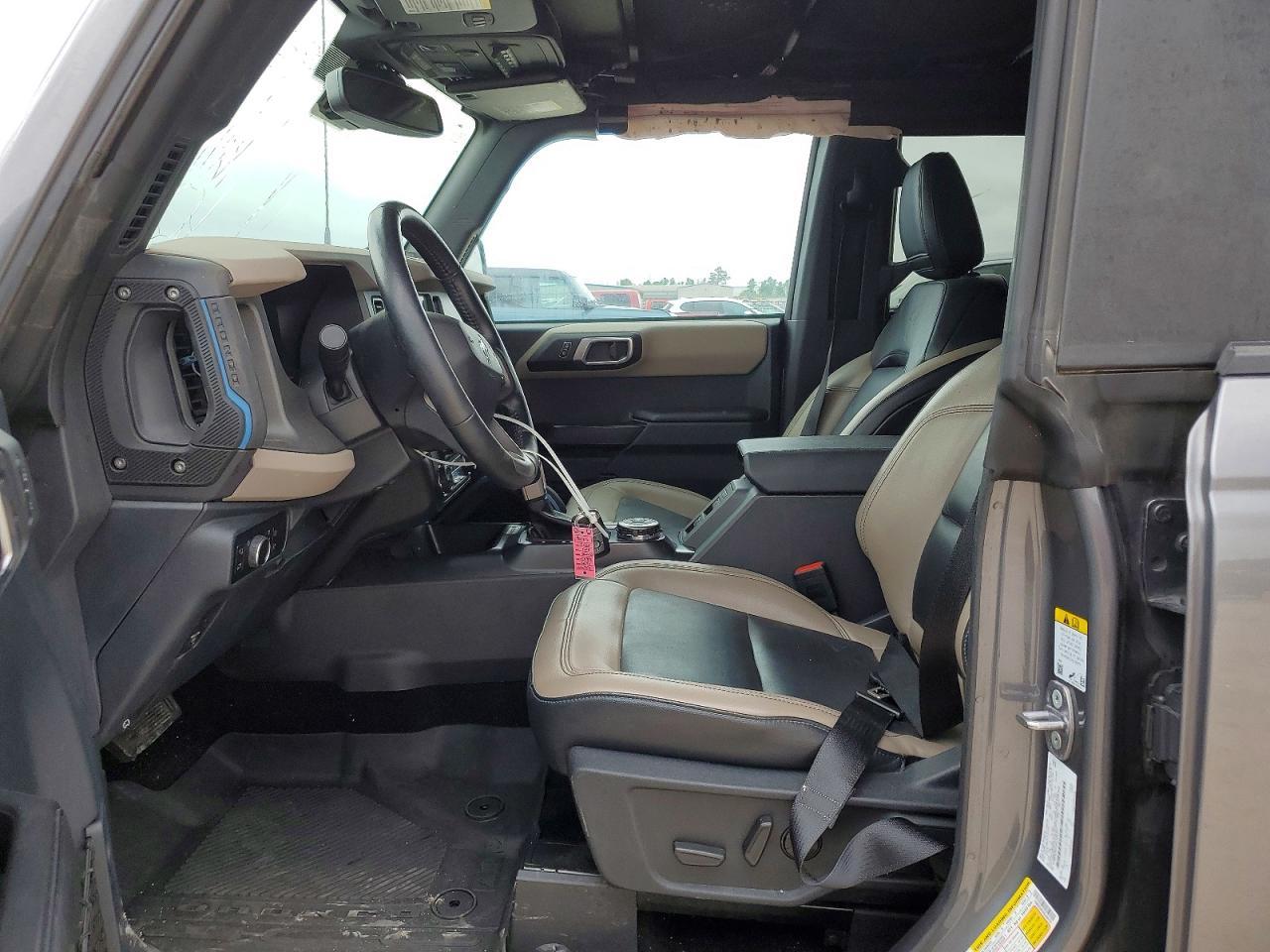 2024 Ford Bronco Wildtrak - Image 7