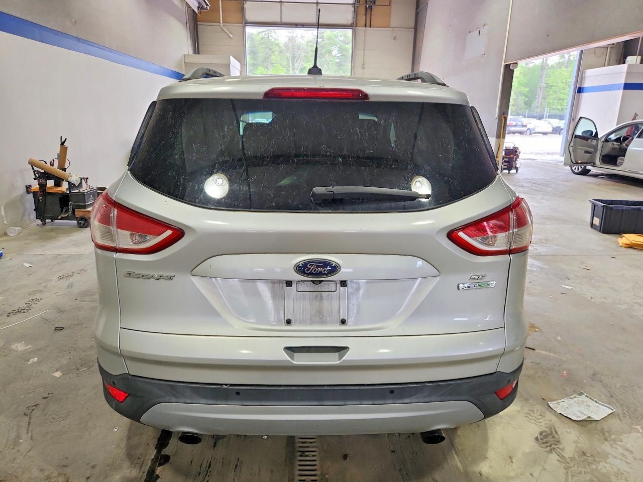 2014 Ford Escape - Фото 6