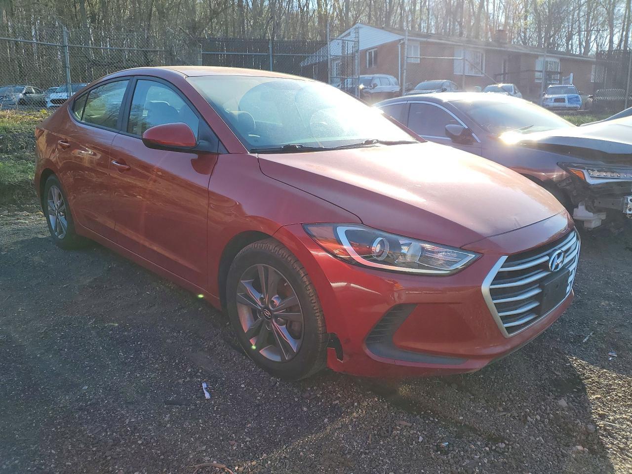 2017 Hyundai Elantra - Image 4