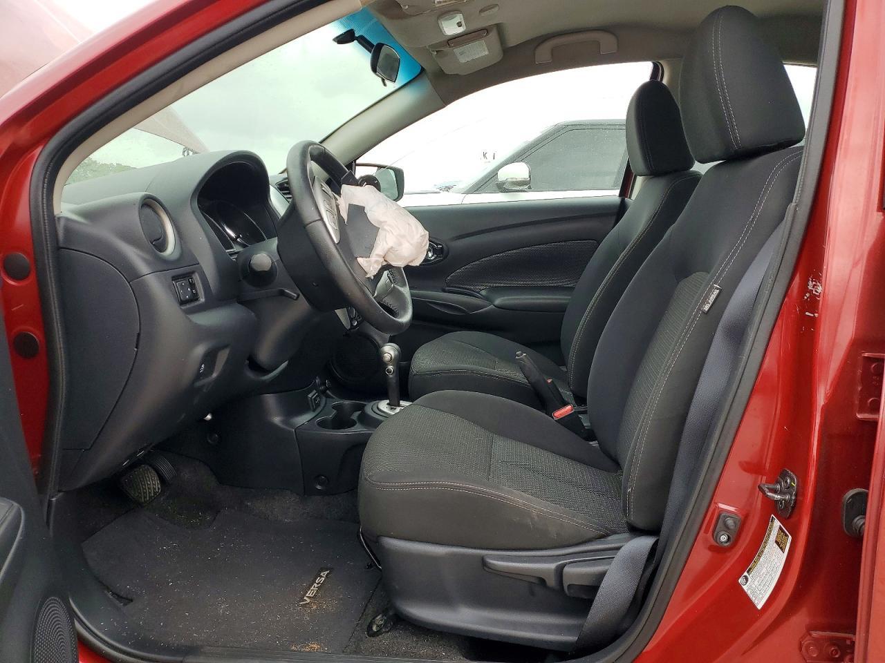 2017 Nissan Versa 1.6 S - Image 7