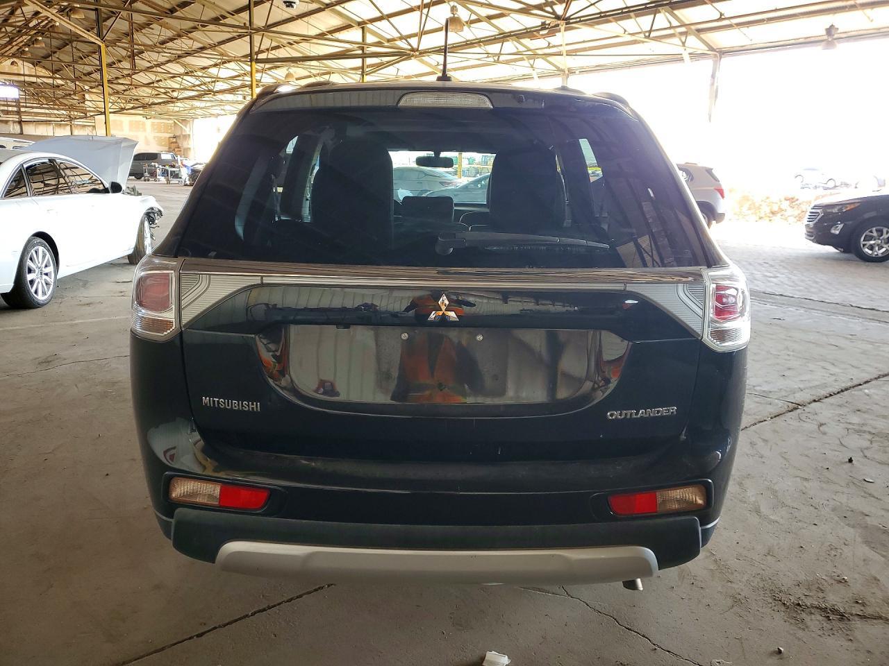 2015 Mitsubishi Outlander Se - Фото 6