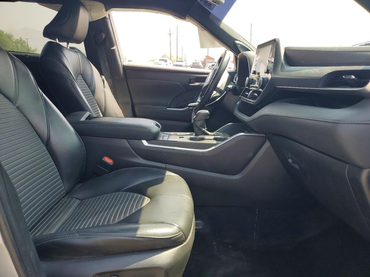 2022 Toyota Highlander Xse - Фото 7