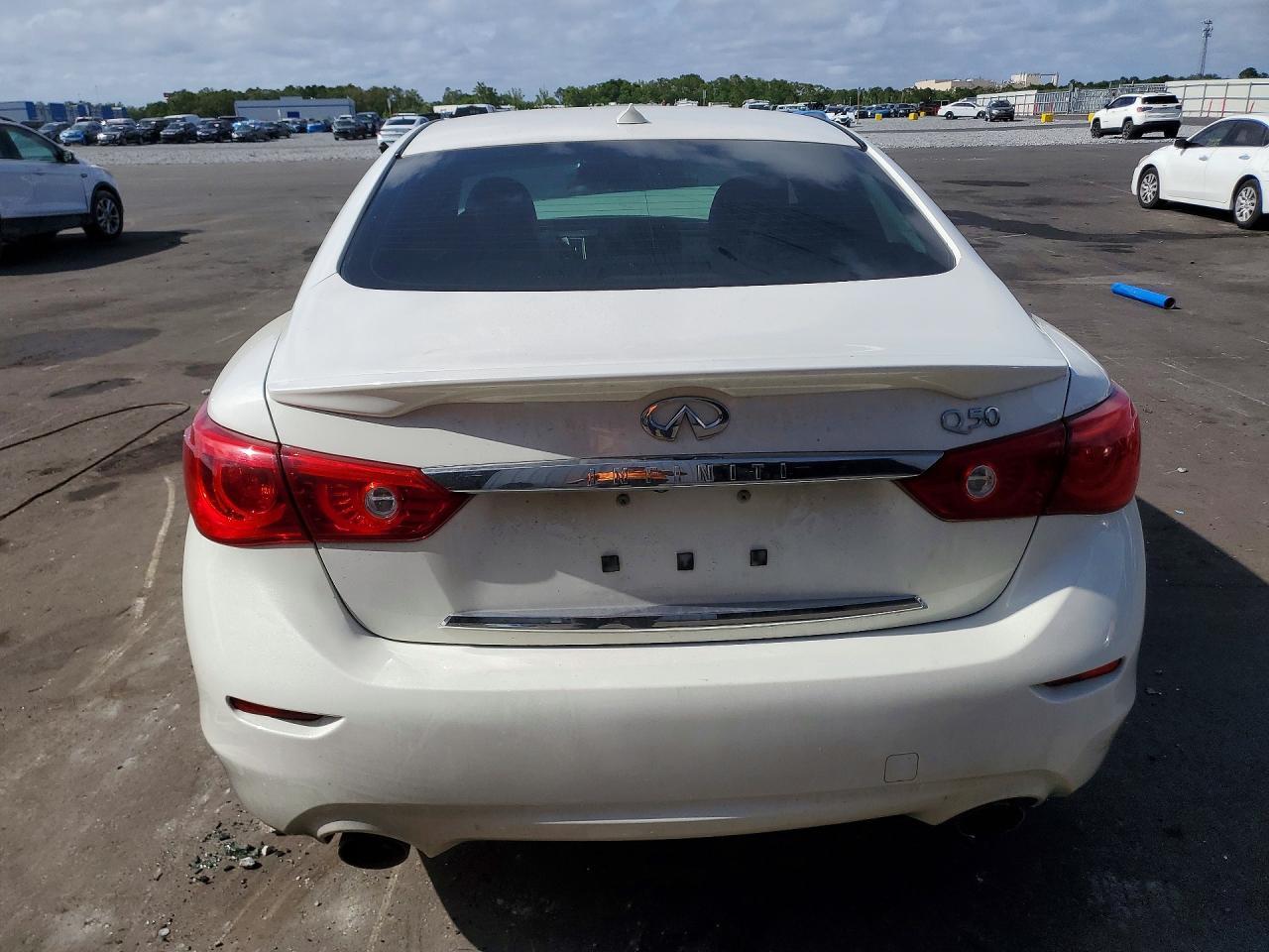2015 Infiniti Q50 Base - Фото 6