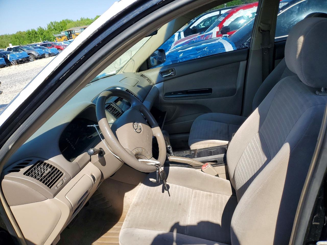 2005 Toyota Camry Le - Фото 7