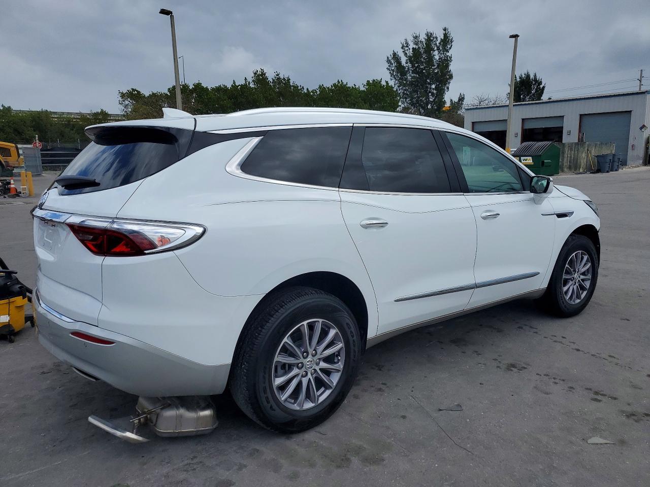 2023 Buick Enclave Essence - Фото 3