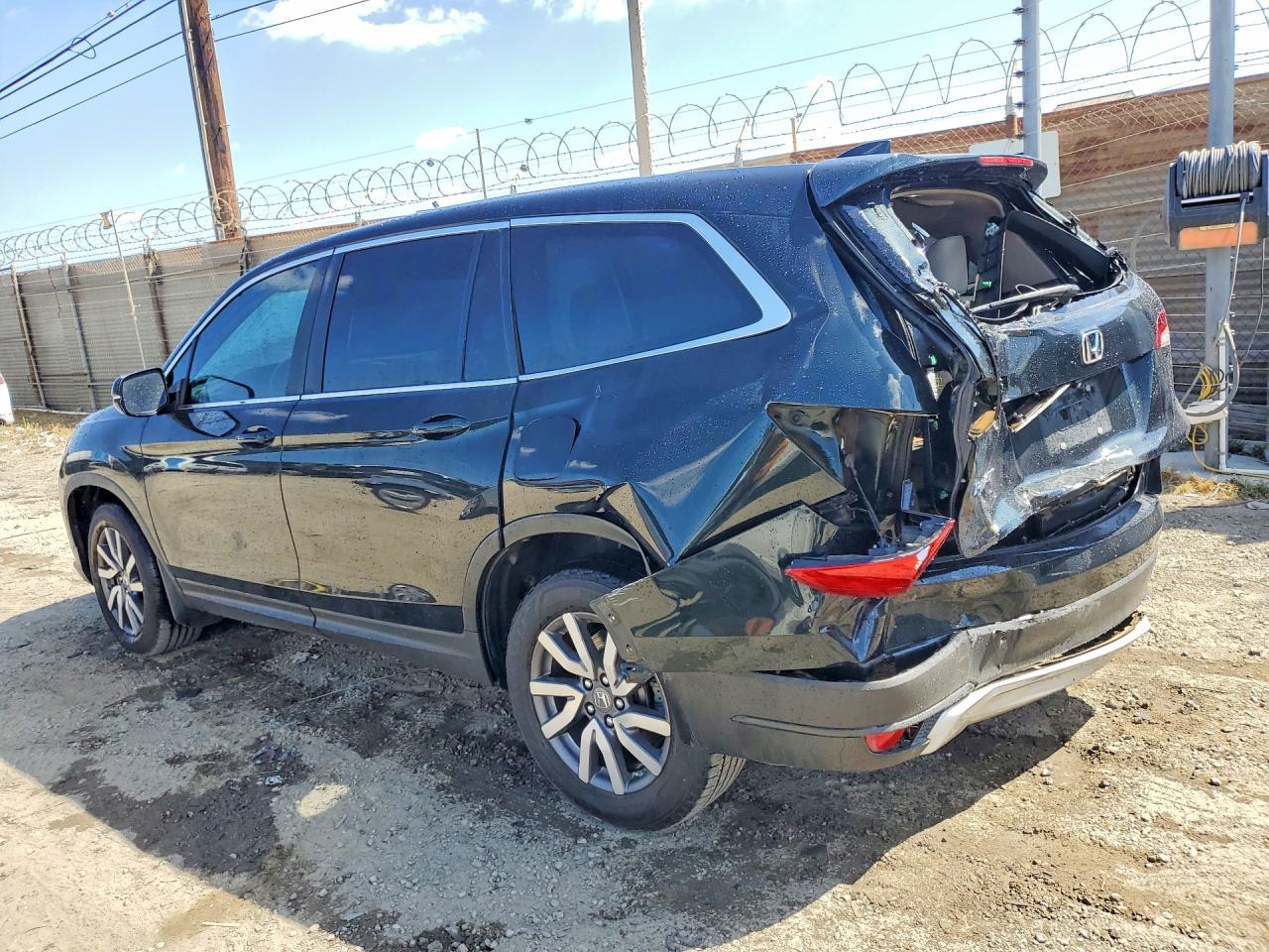 2019 Honda Pilot Exl - Image 2