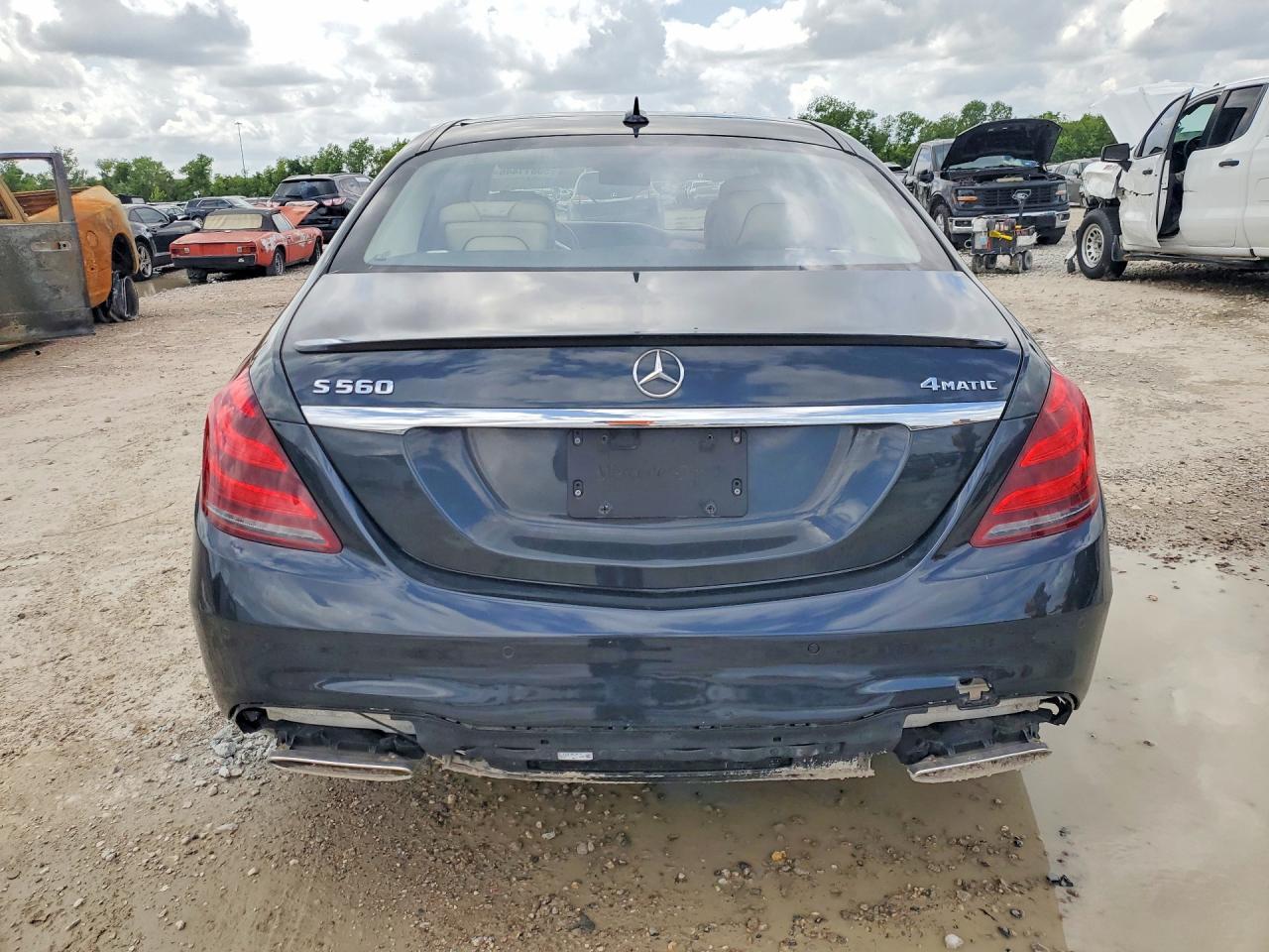 2018 Mercedes-Benz S 560 4Matic - Image 6