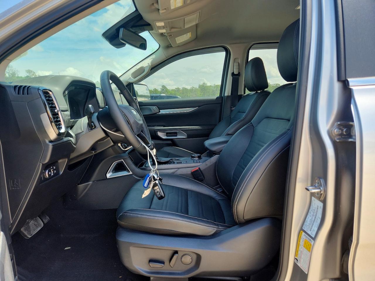 2024 Ford Ranger Lariat - Image 7