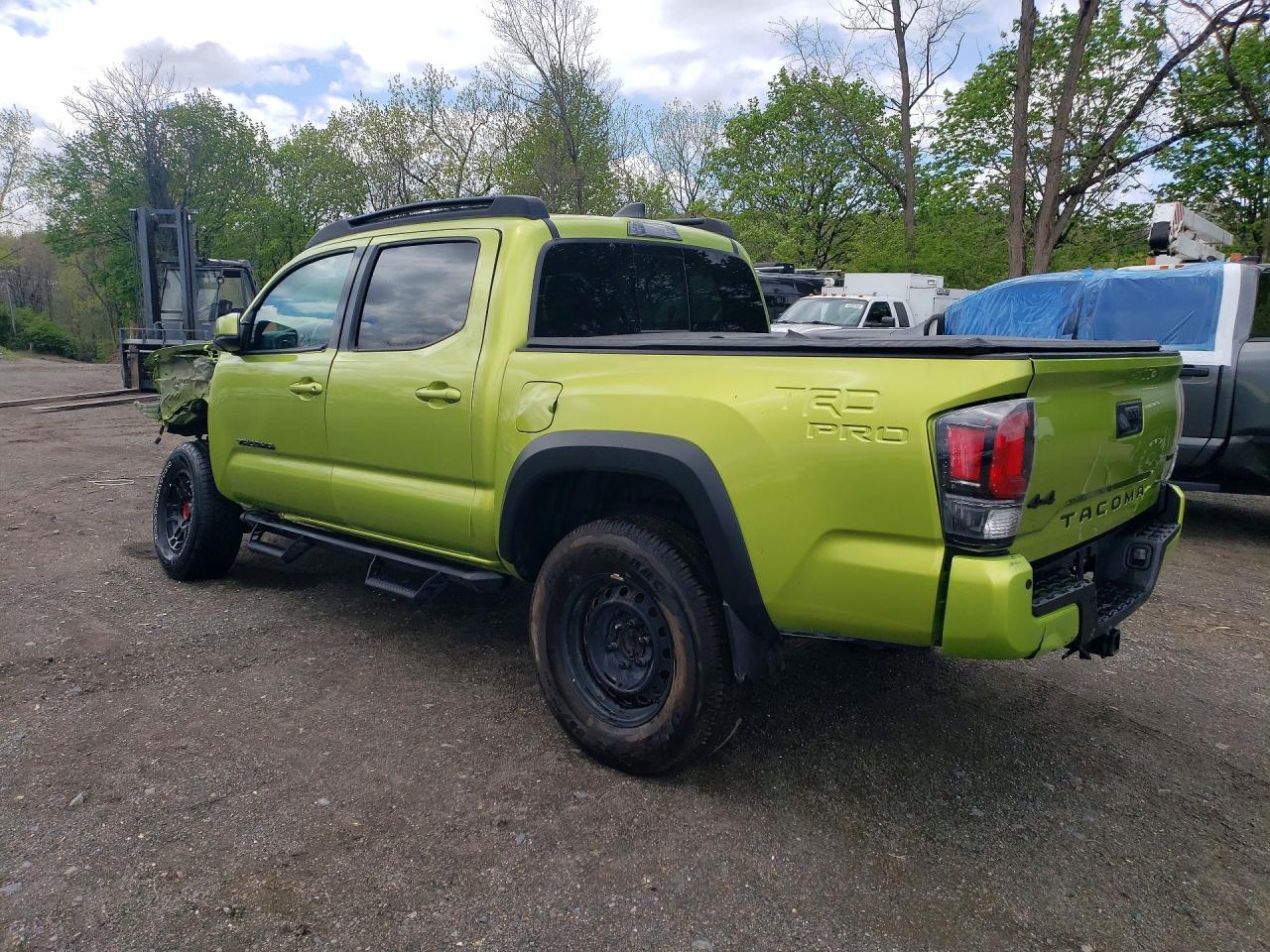 2022 Toyota Tacoma Double Cab - Фото 2